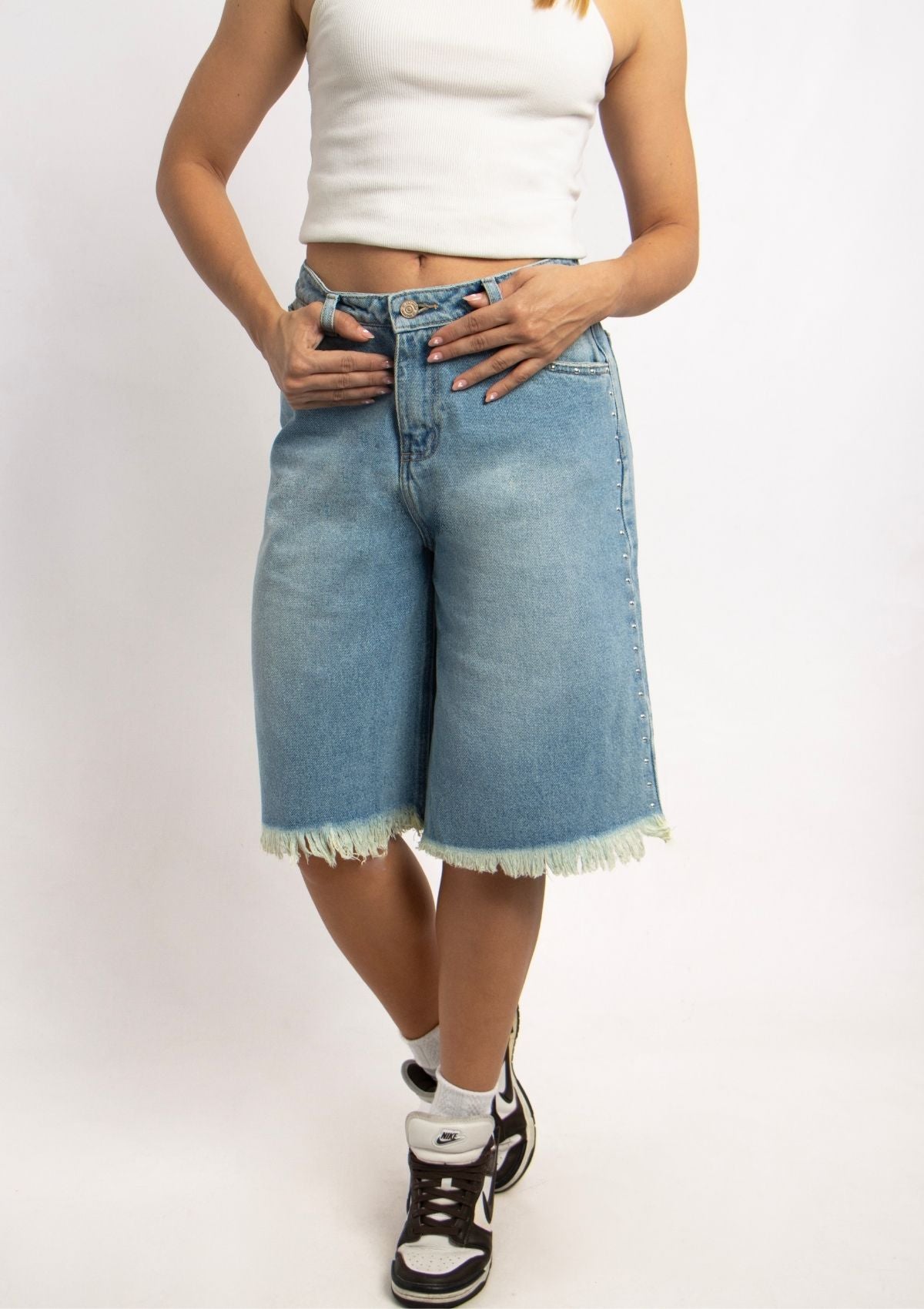 Bermuda Desflecado Con Taches - 715046