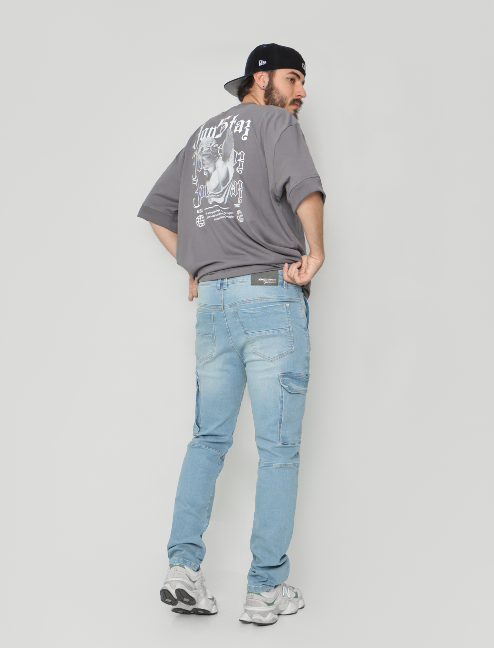 2_bca9272a-cddb-41b7-afbc-6b8668d6f528.png