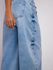 Wide Leg Con Bota Desflecada - 715058
