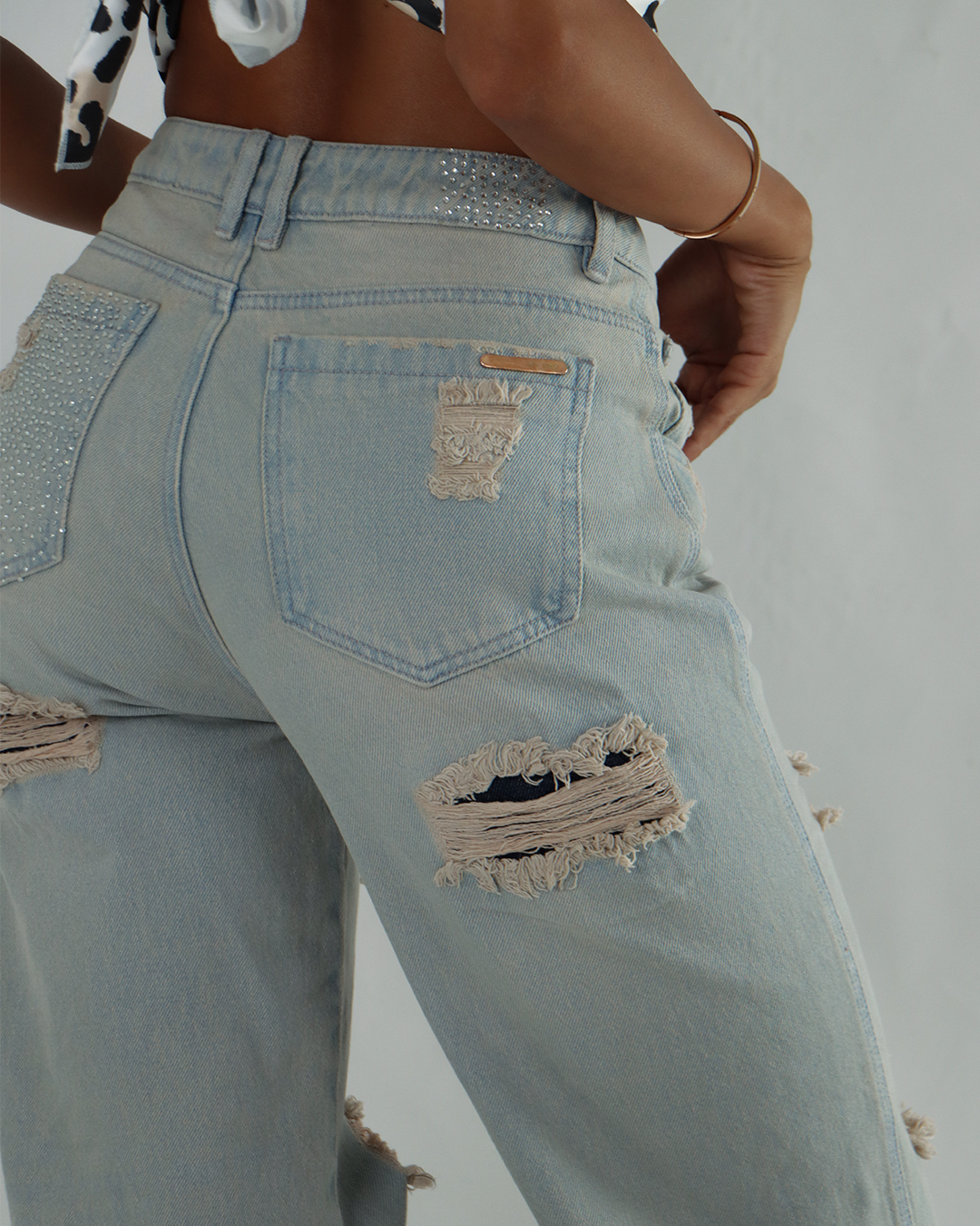 715048_4.png
