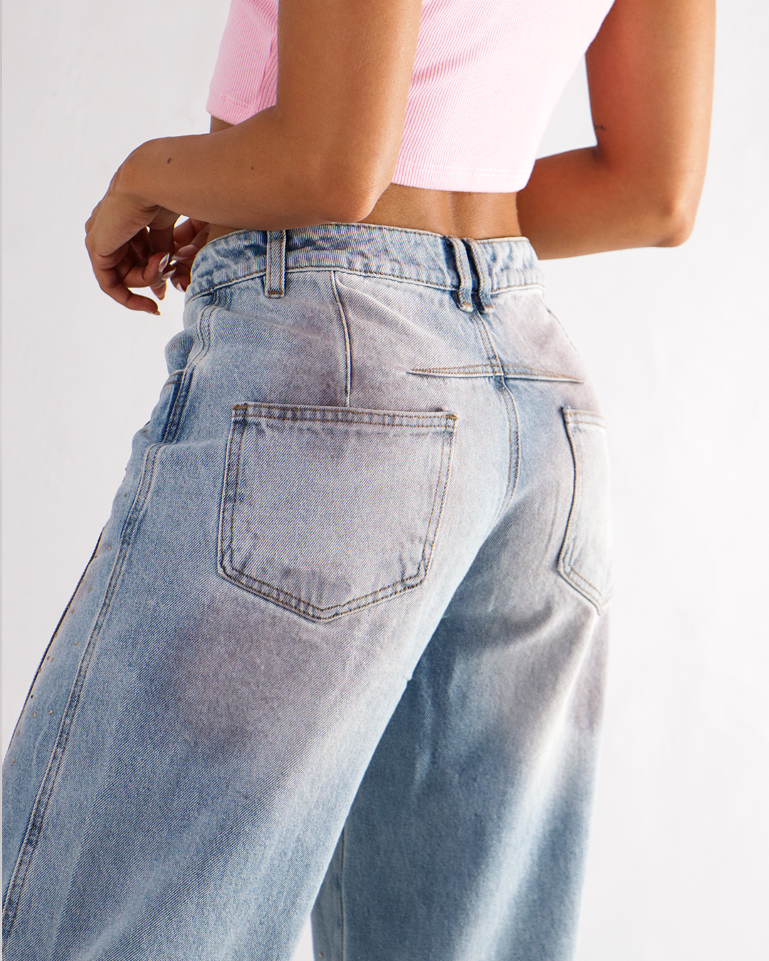 Detras_f32e0fef-5850-489b-bf99-c93f6e528330.png