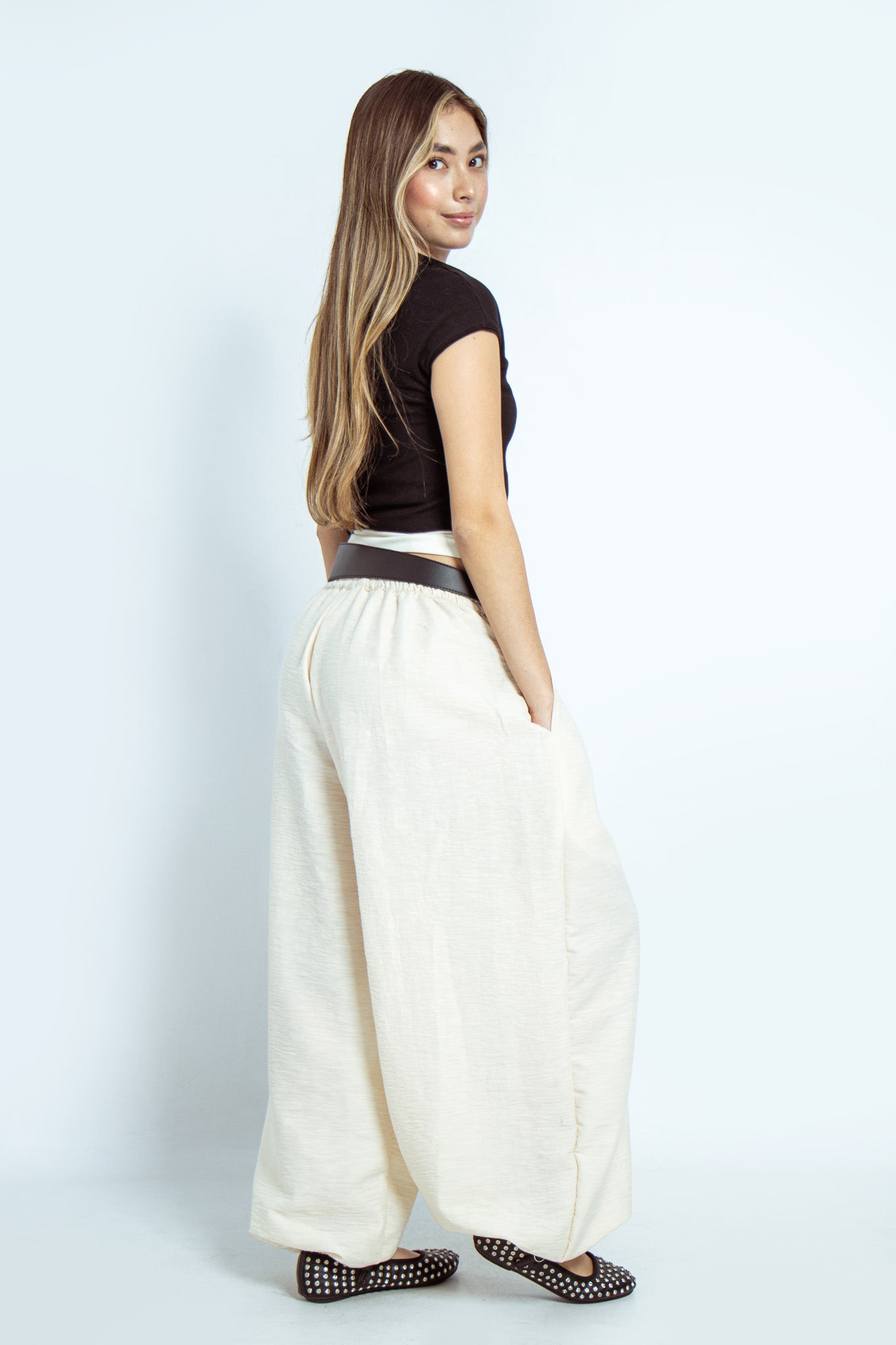 Pantalon Silueta Ballon Con Cinturon -716018
