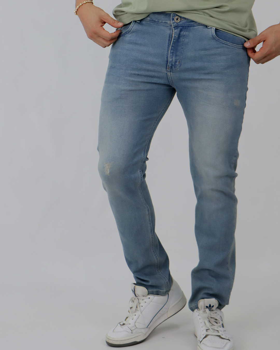 Jean Bota Recta - 315044